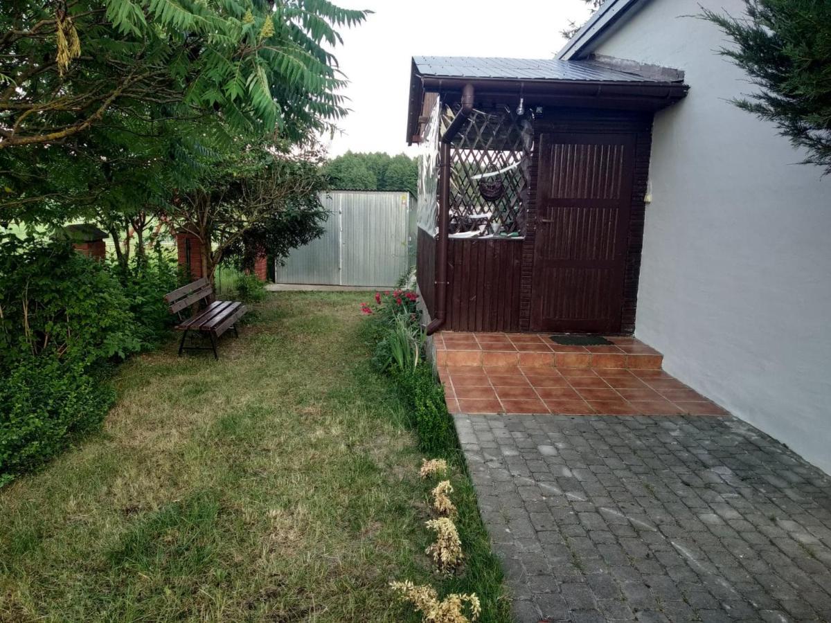 Domek W Spokojnej Podlaskiej Wsi Holiday home *